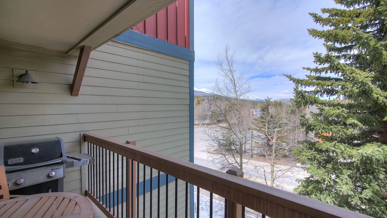 Photo of Patio Balcony in Historic District