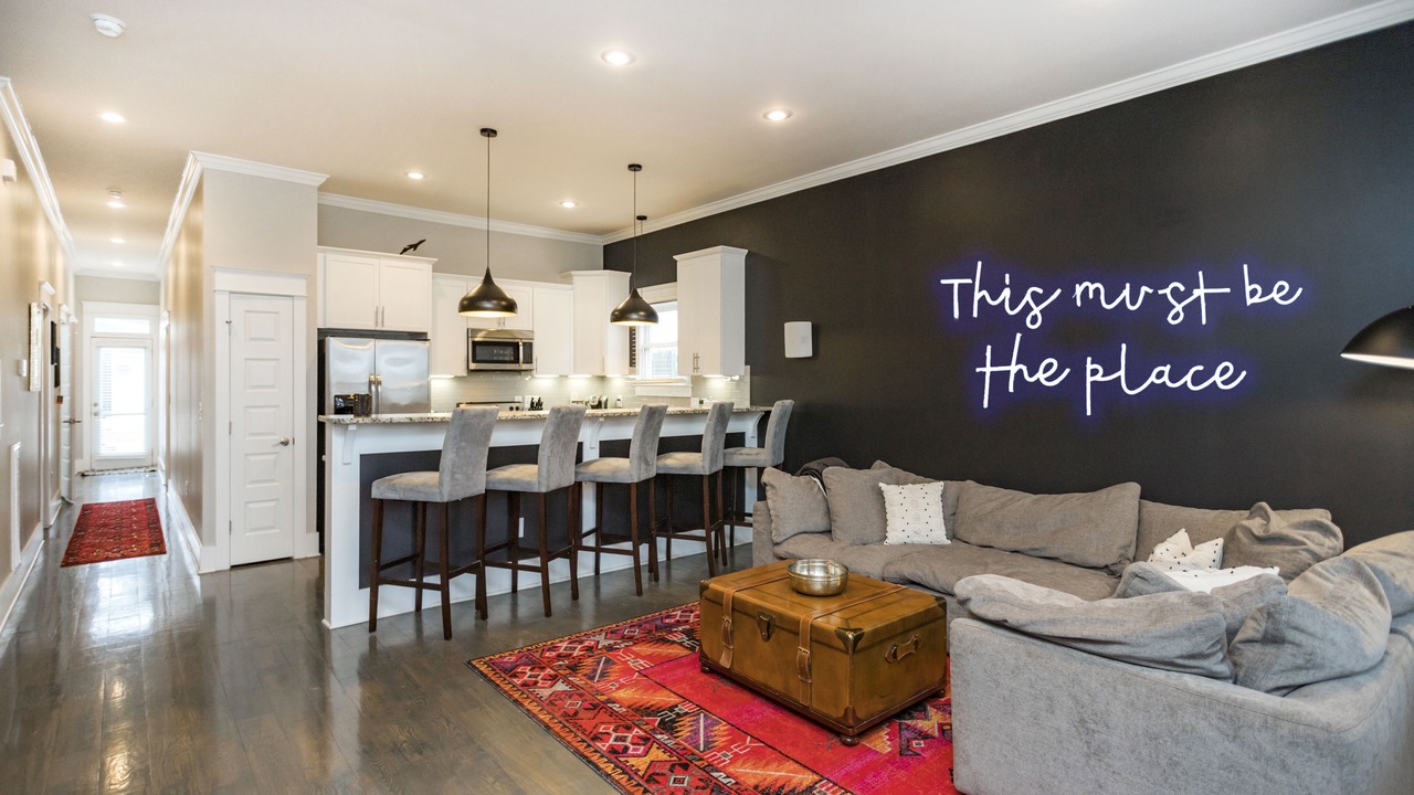 Photo of Livingroom in McFerrin Park