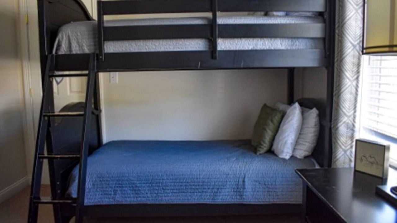 Photo of Bedroom in Taylorsville
