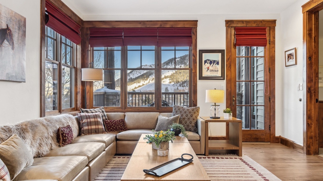 Photo of Livingroom in Jackson