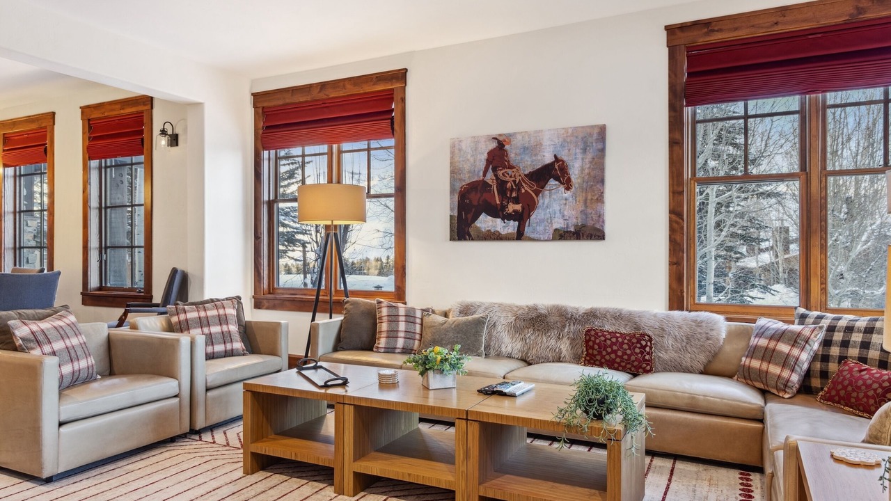 Photo of Livingroom in Jackson