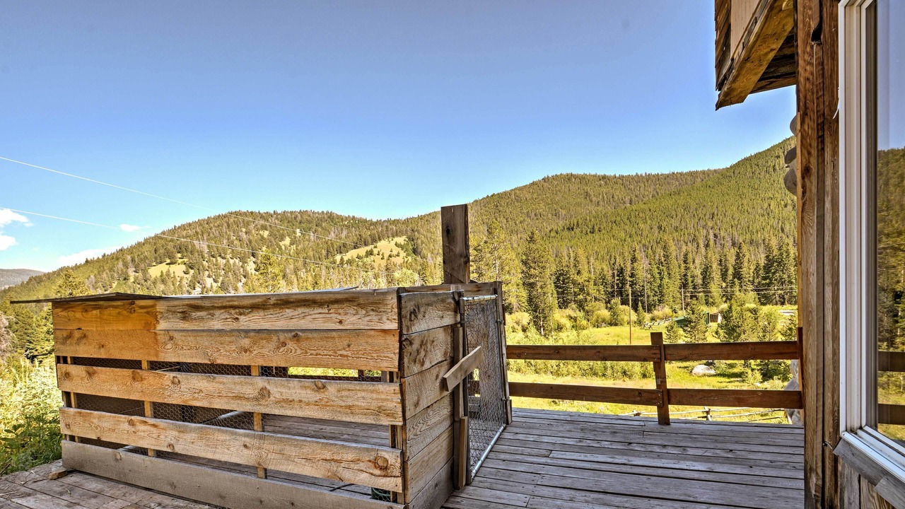Photo of Patio Balcony in Wise River