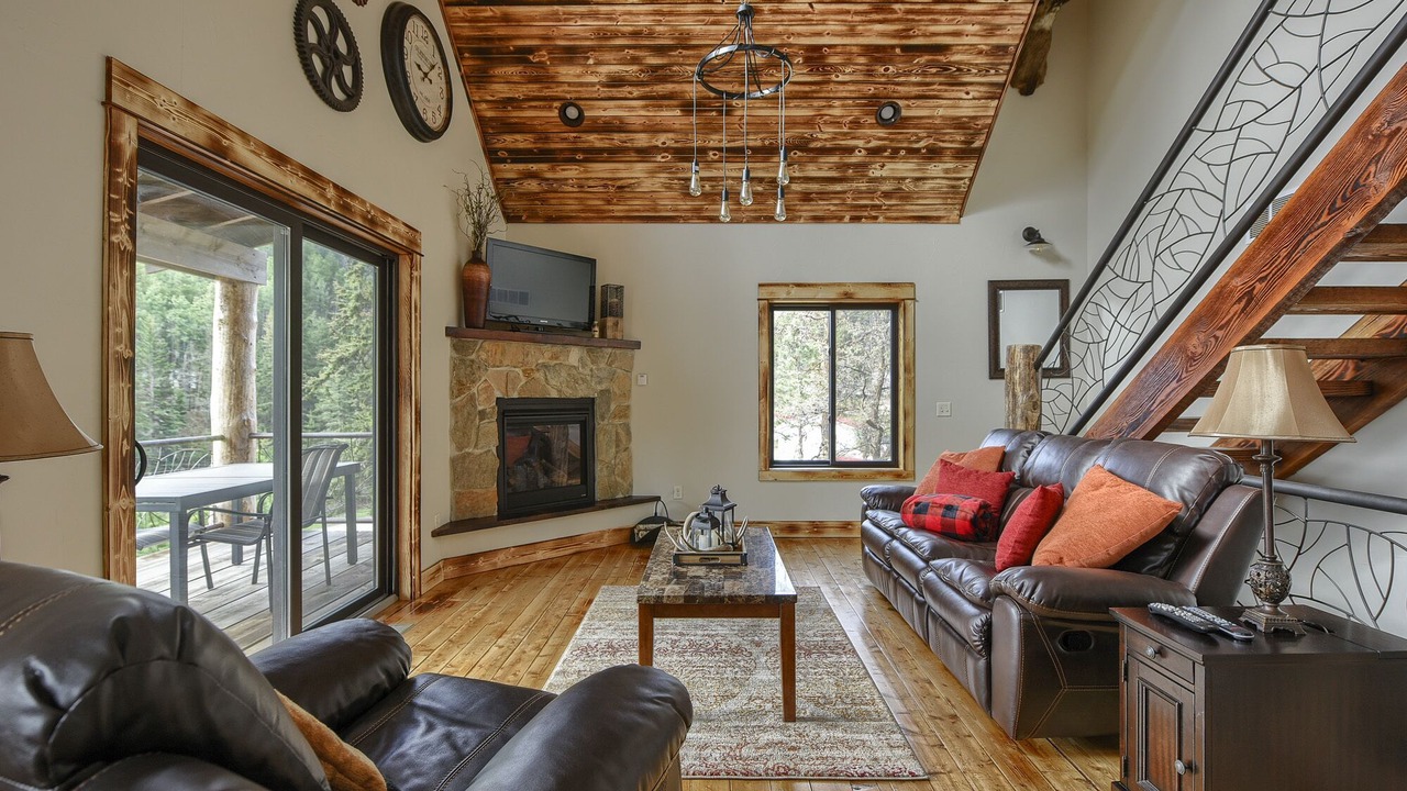 Photo of Livingroom in Deadwood