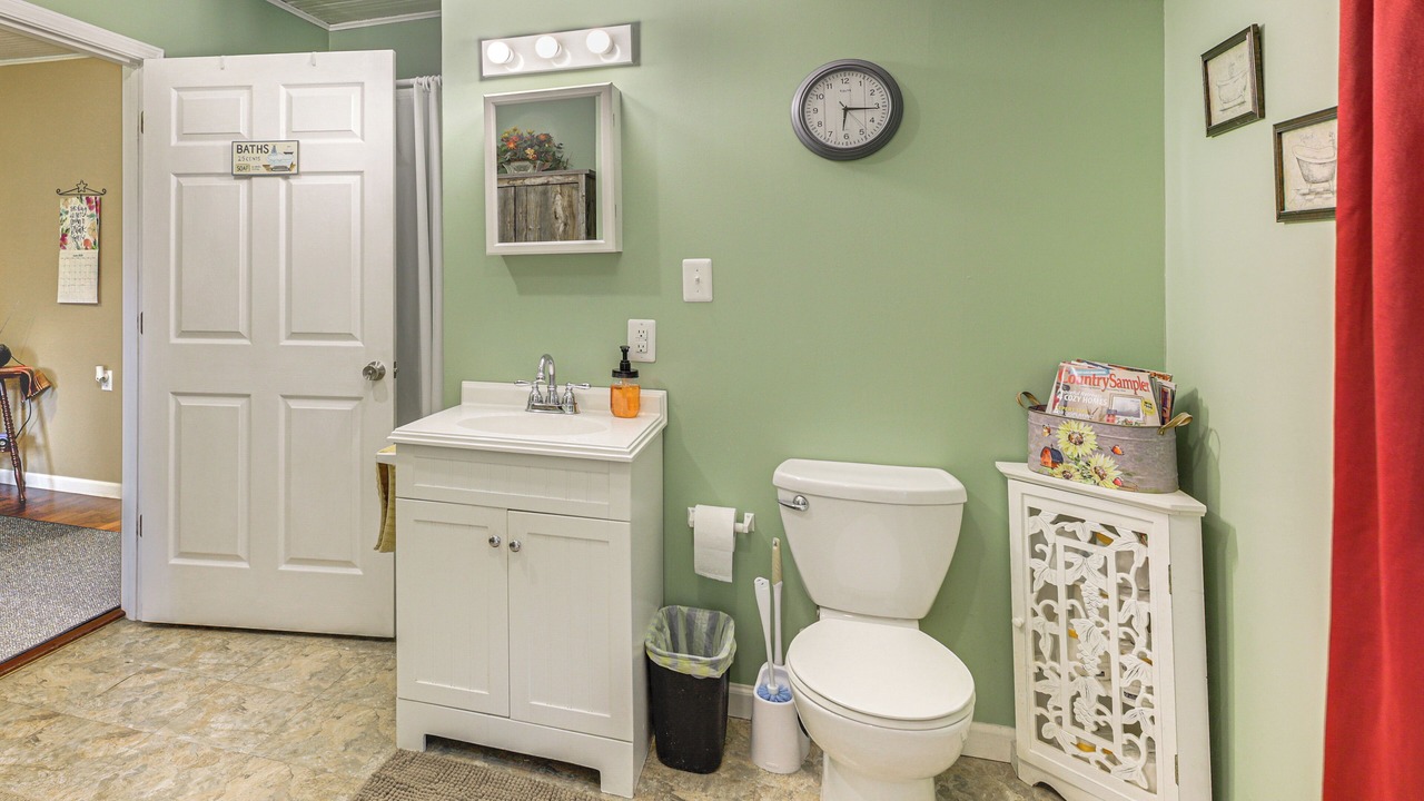 Photo of Bathroom in Primrose