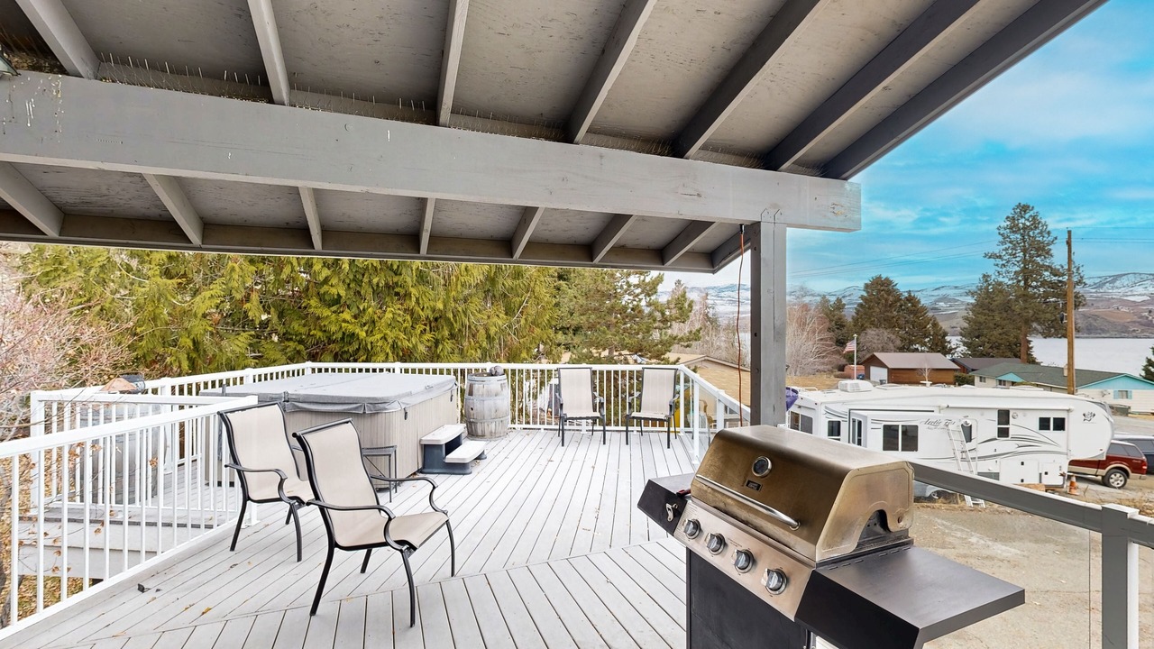 Photo of Patio Balcony in Chelan