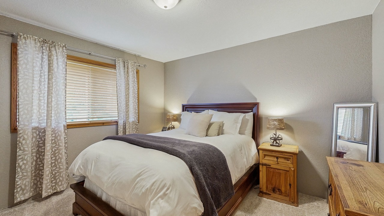 Photo of Bedroom in Chelan