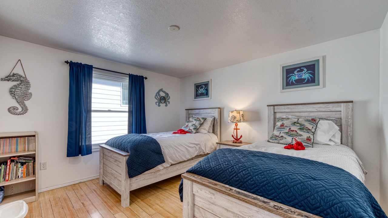 Photo of Bedroom in Rockaway Beach