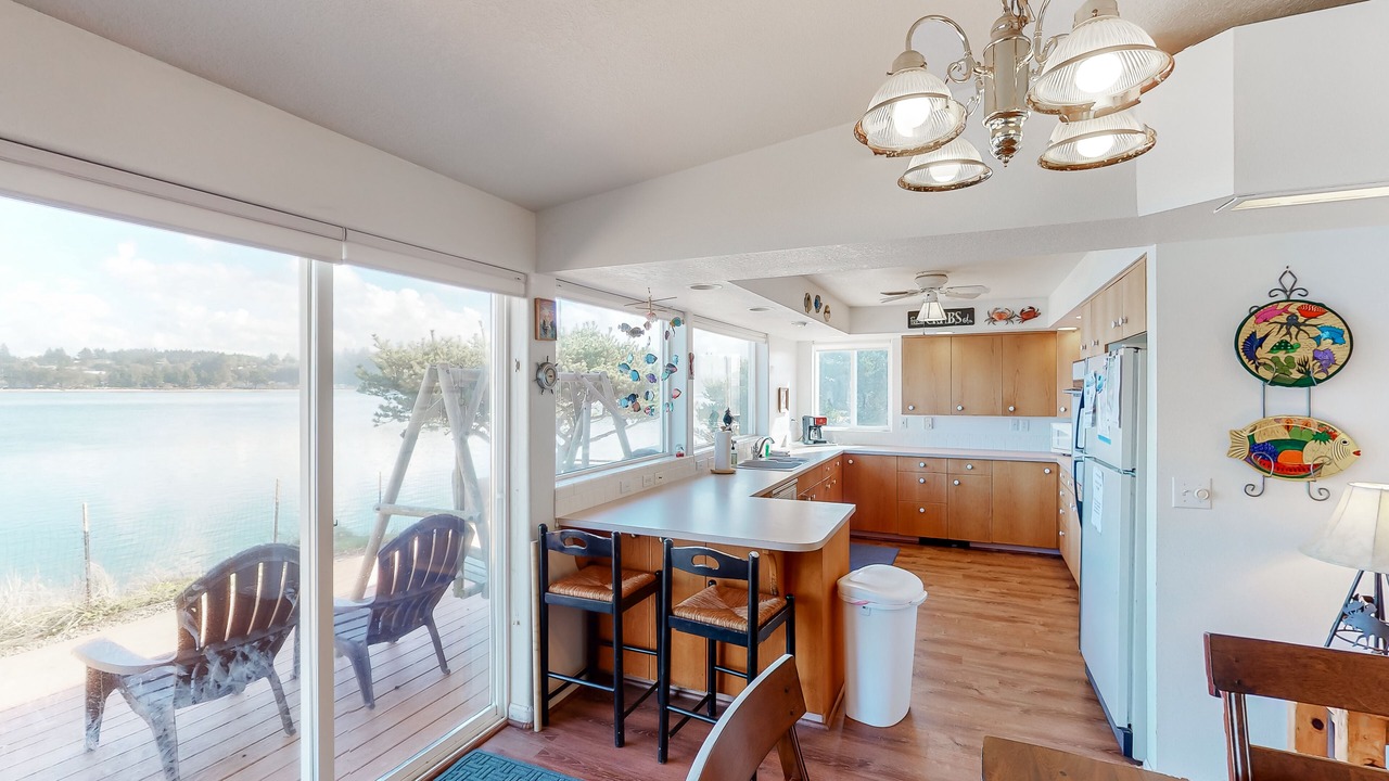 Photo of Kitchen in Bayshore