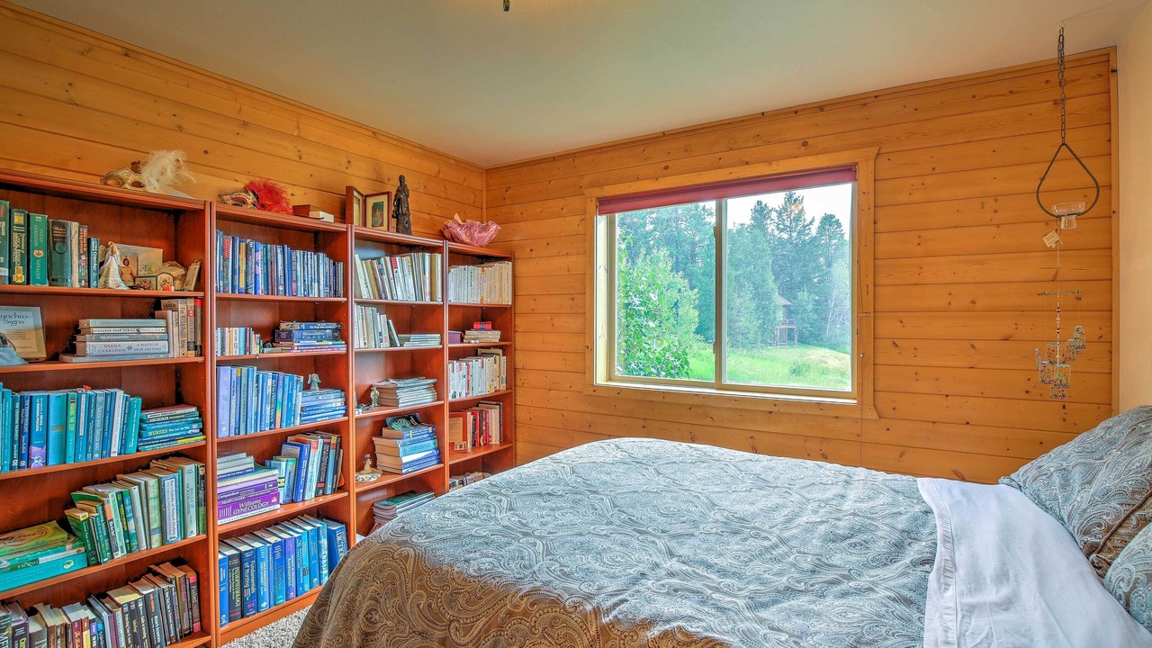 Photo of Bedroom in Alpine