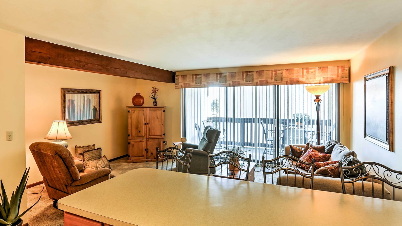Photo of Livingroom in Port Clinton