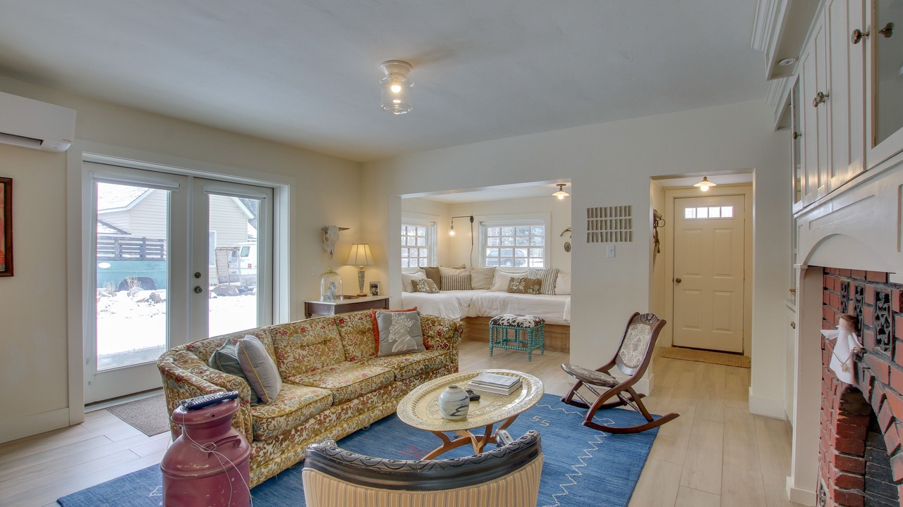 Photo of Livingroom in Albion