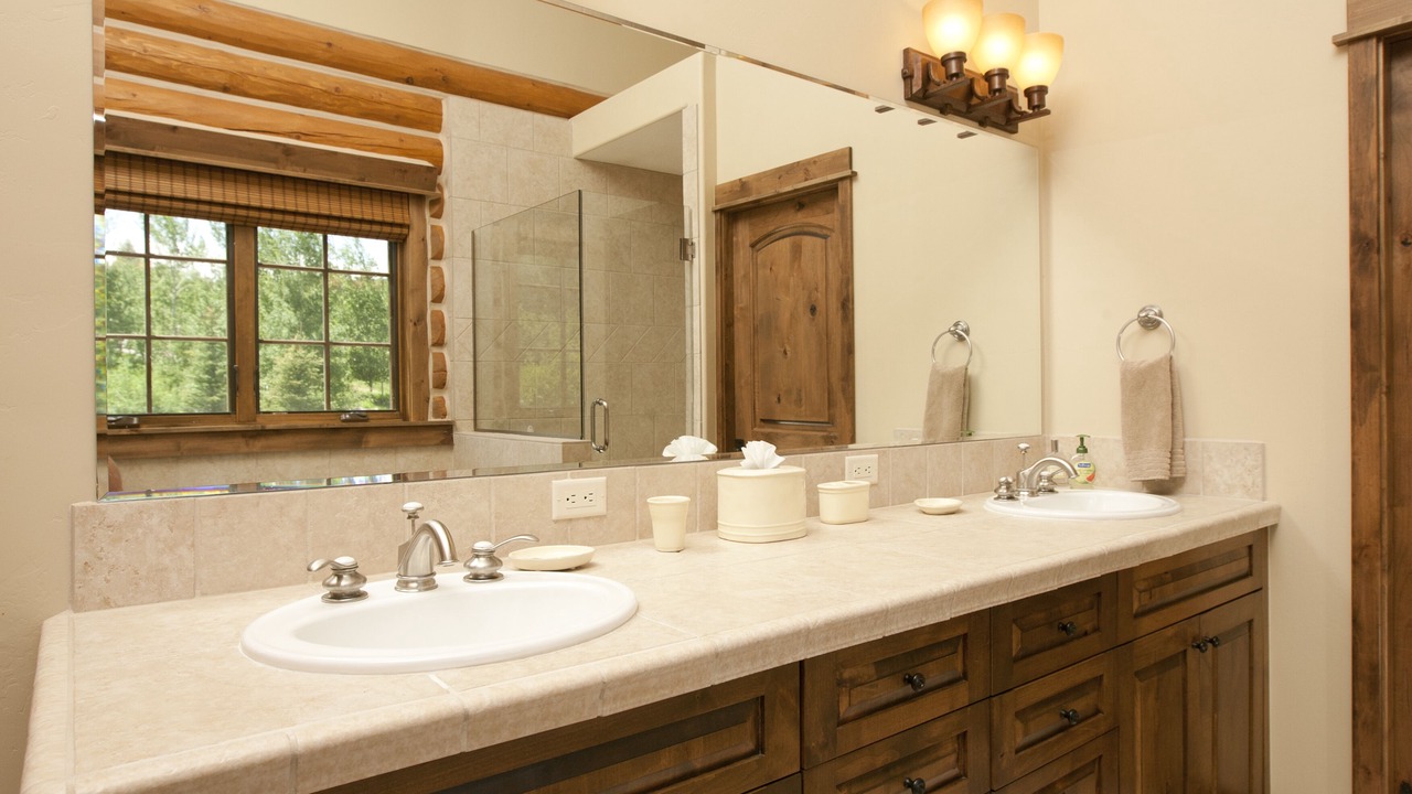 Photo of Bathroom in Victor