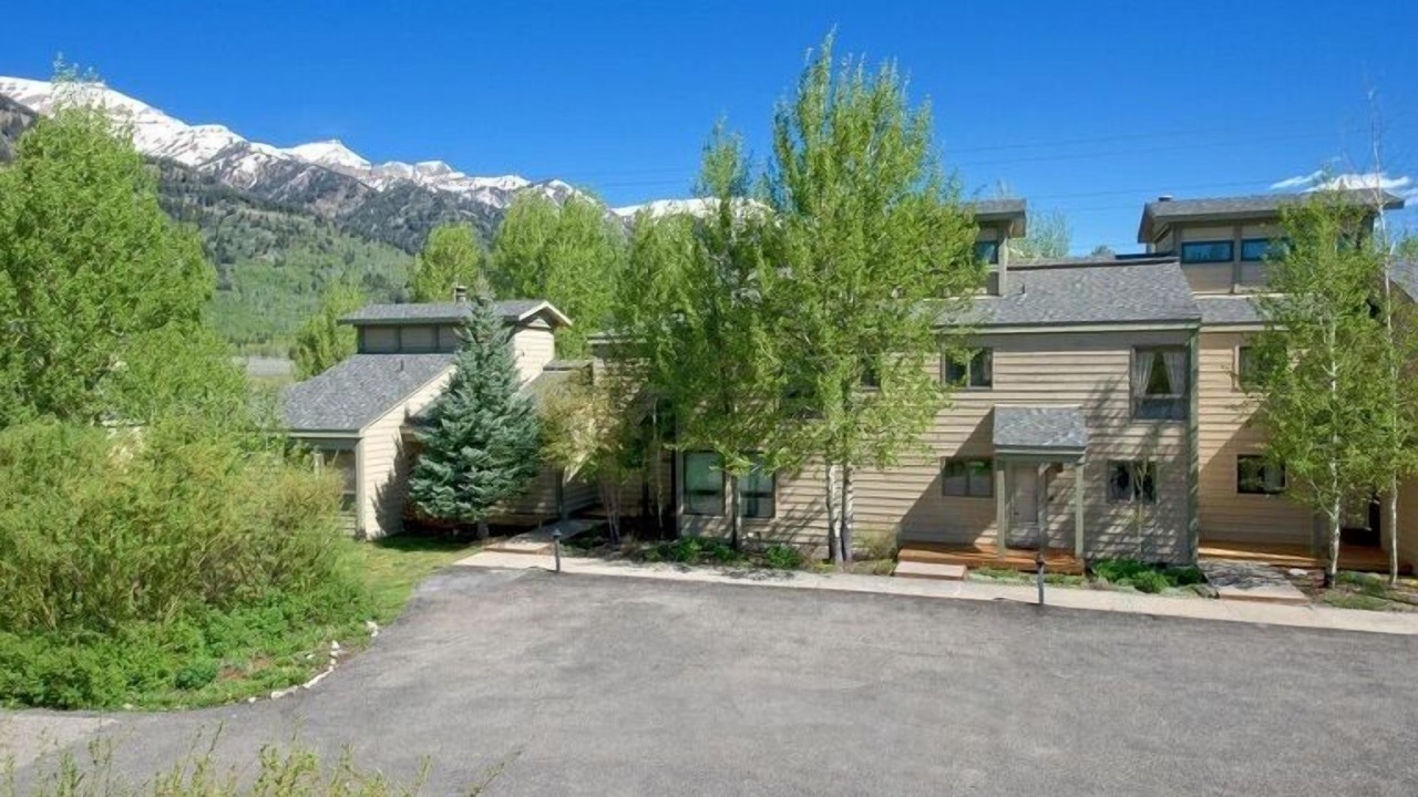 Photo of Outdoor in Moose Wilson Road