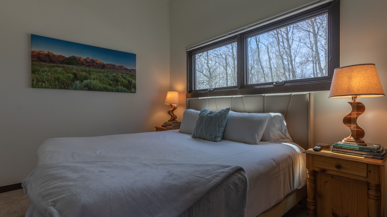 Photo of Bedroom in Moose Wilson Road