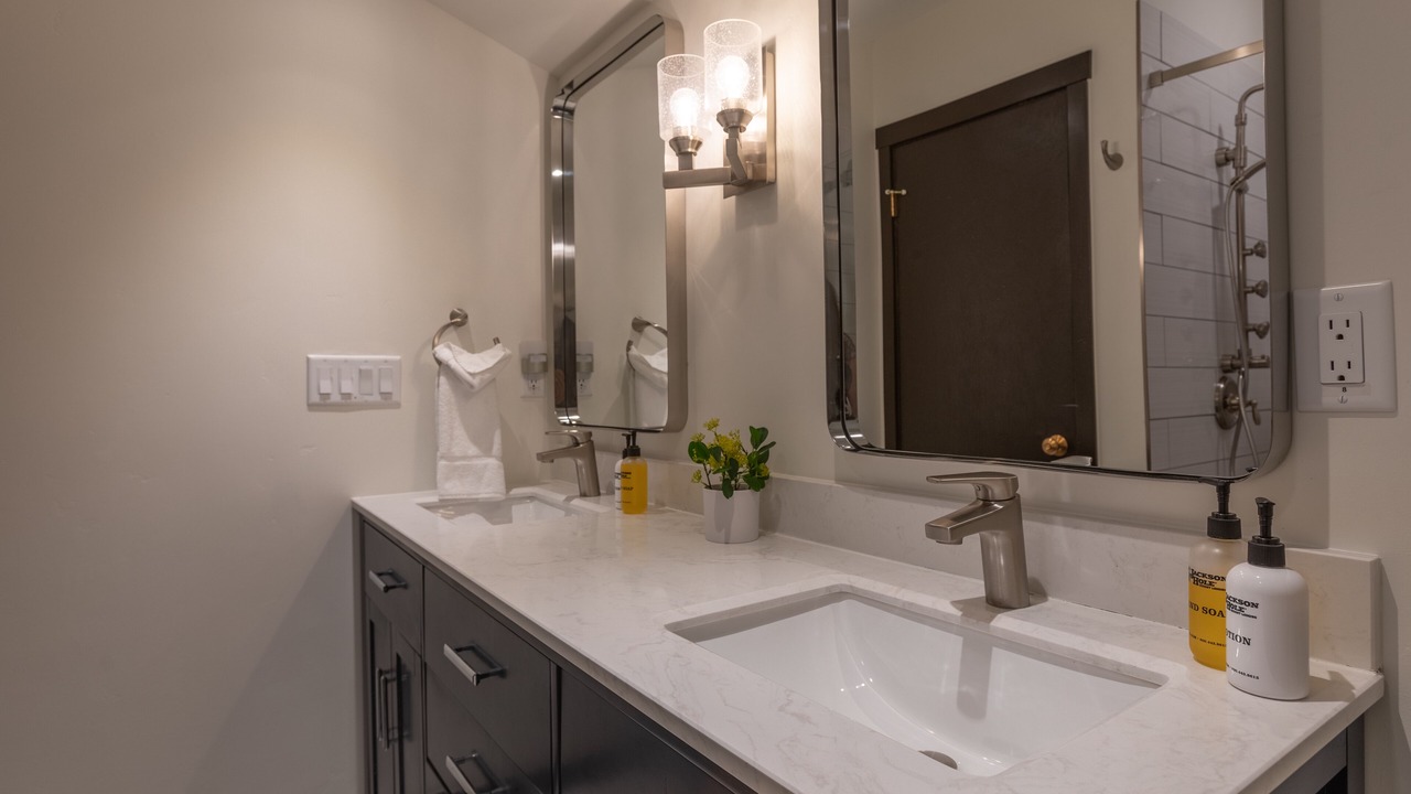 Photo of Bathroom in Moose Wilson Road