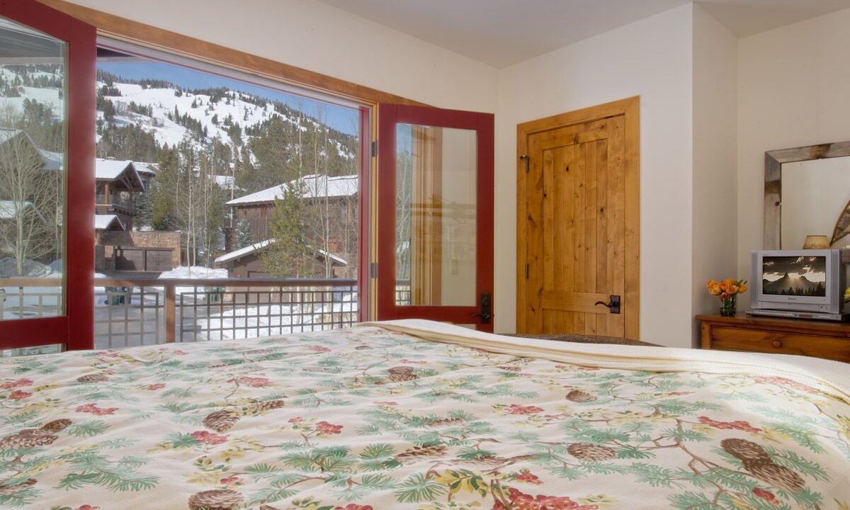 Photo of Bedroom in Granite Ridge
