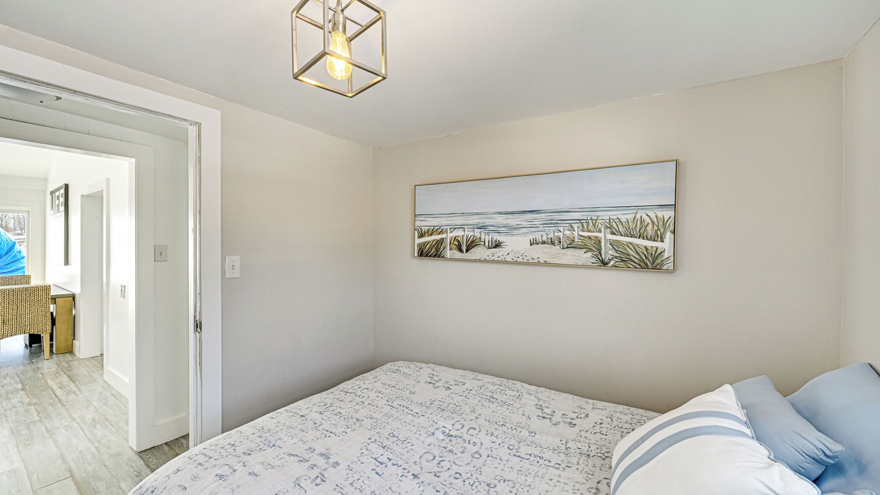 Photo of Bedroom in Sister Lakes