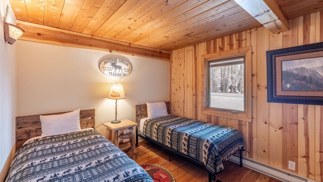 Photo of Bedroom in Moose Wilson Road