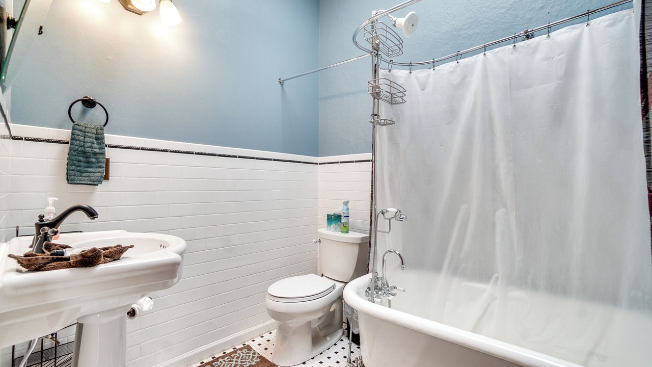 Photo of Bathroom in Laramie