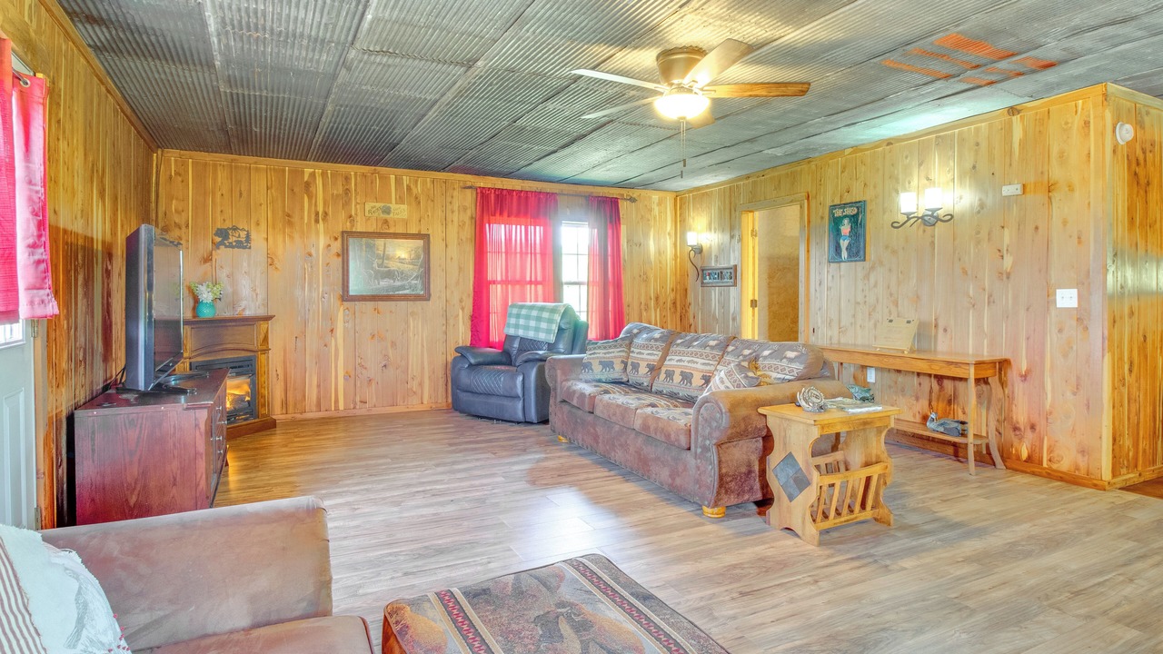 Photo of Livingroom in Everton