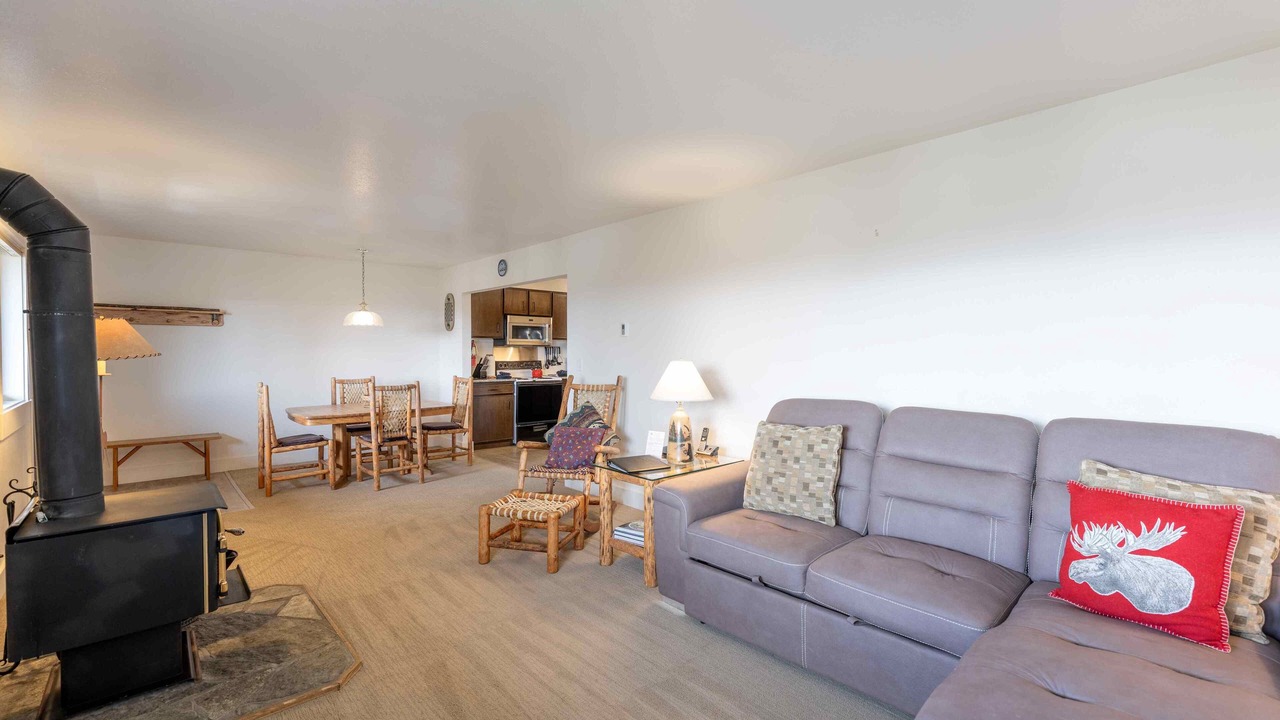 Photo of Livingroom in Teton Village