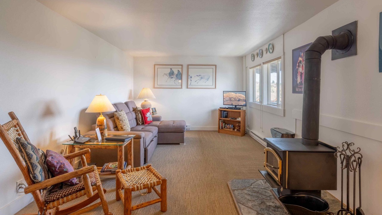 Photo of Livingroom in Teton Village