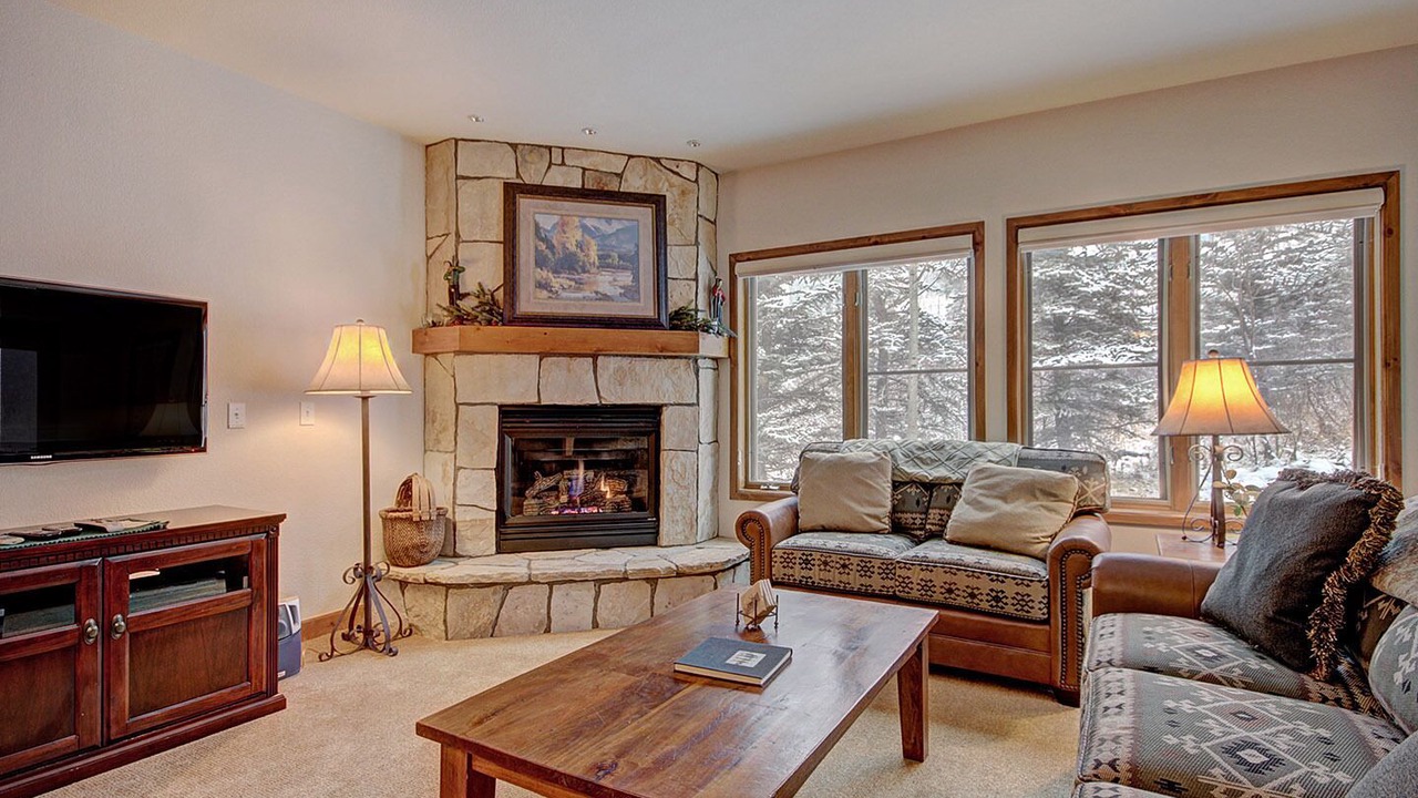 Photo of Livingroom in Four O'Clock