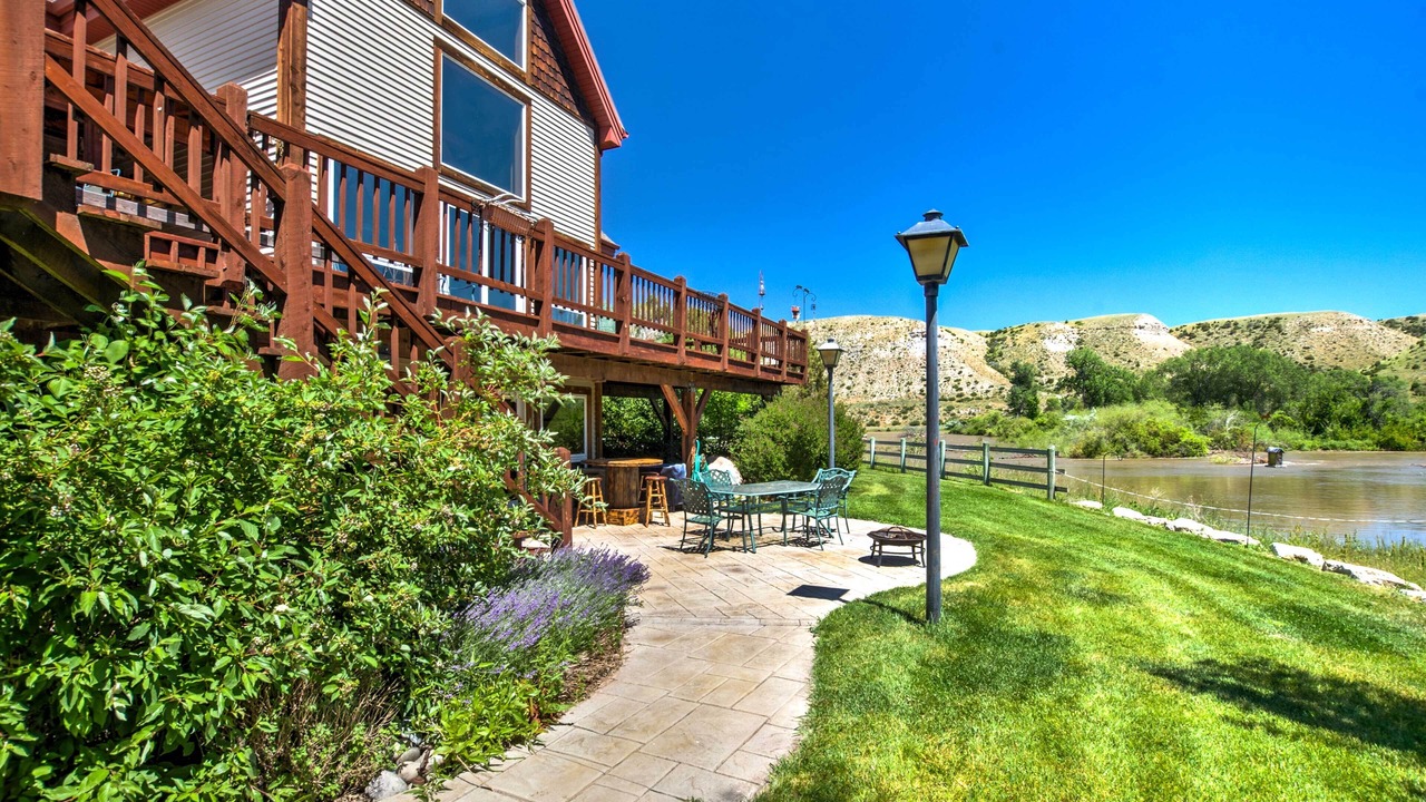 Photo of Outdoor in Edgar
