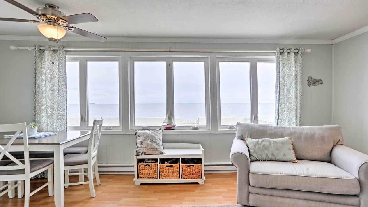 Photo of Bedroom in Oak Harbor