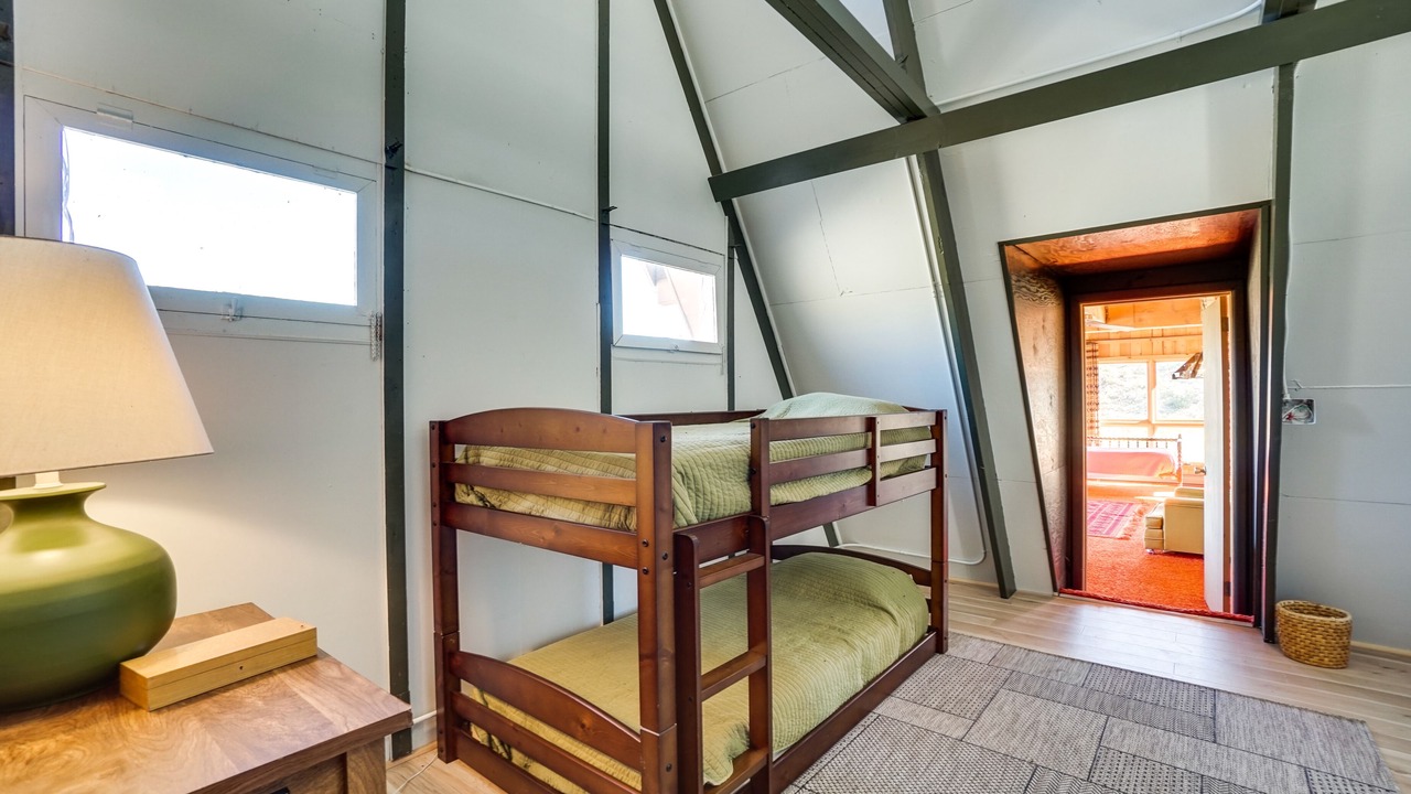 Photo of Bedroom in Saratoga