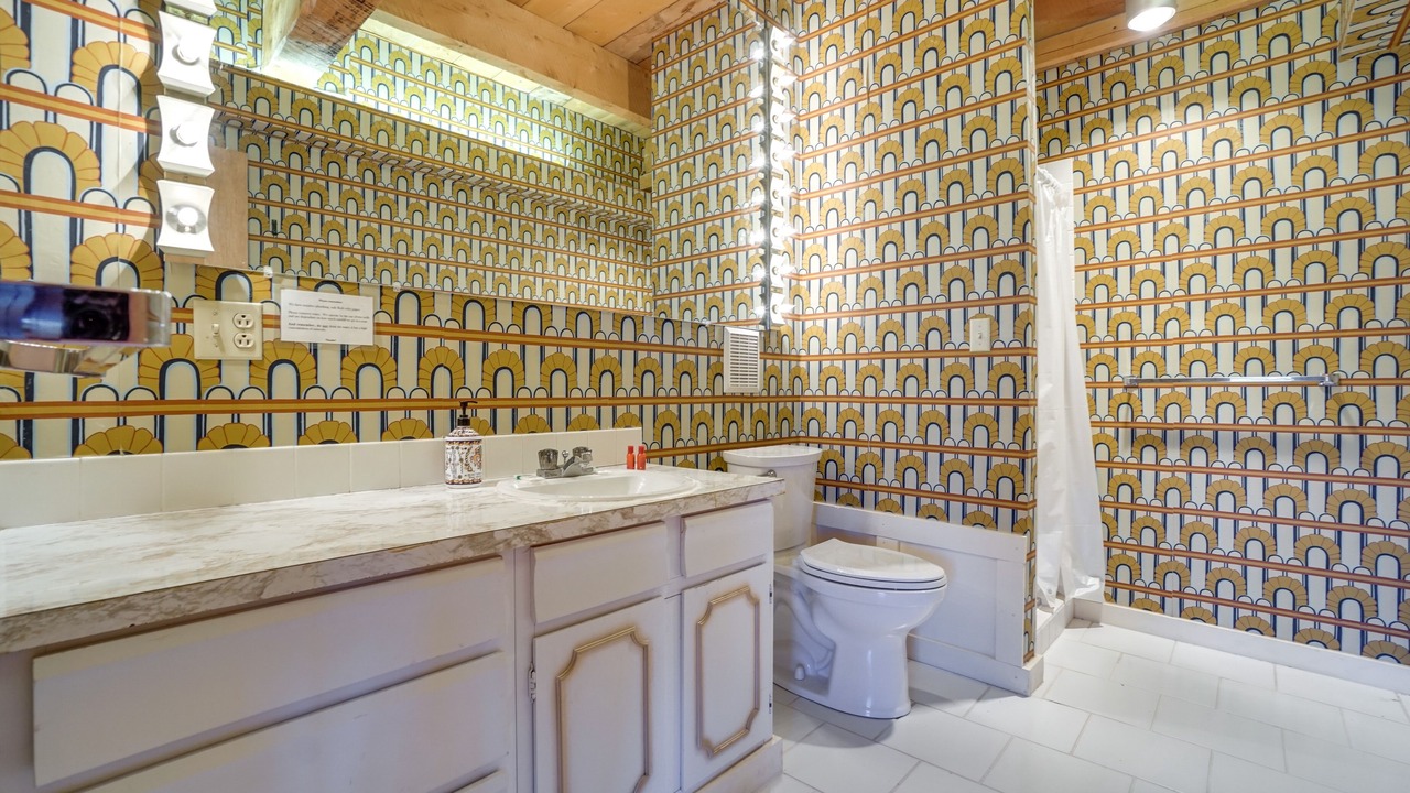 Photo of Bathroom in Saratoga