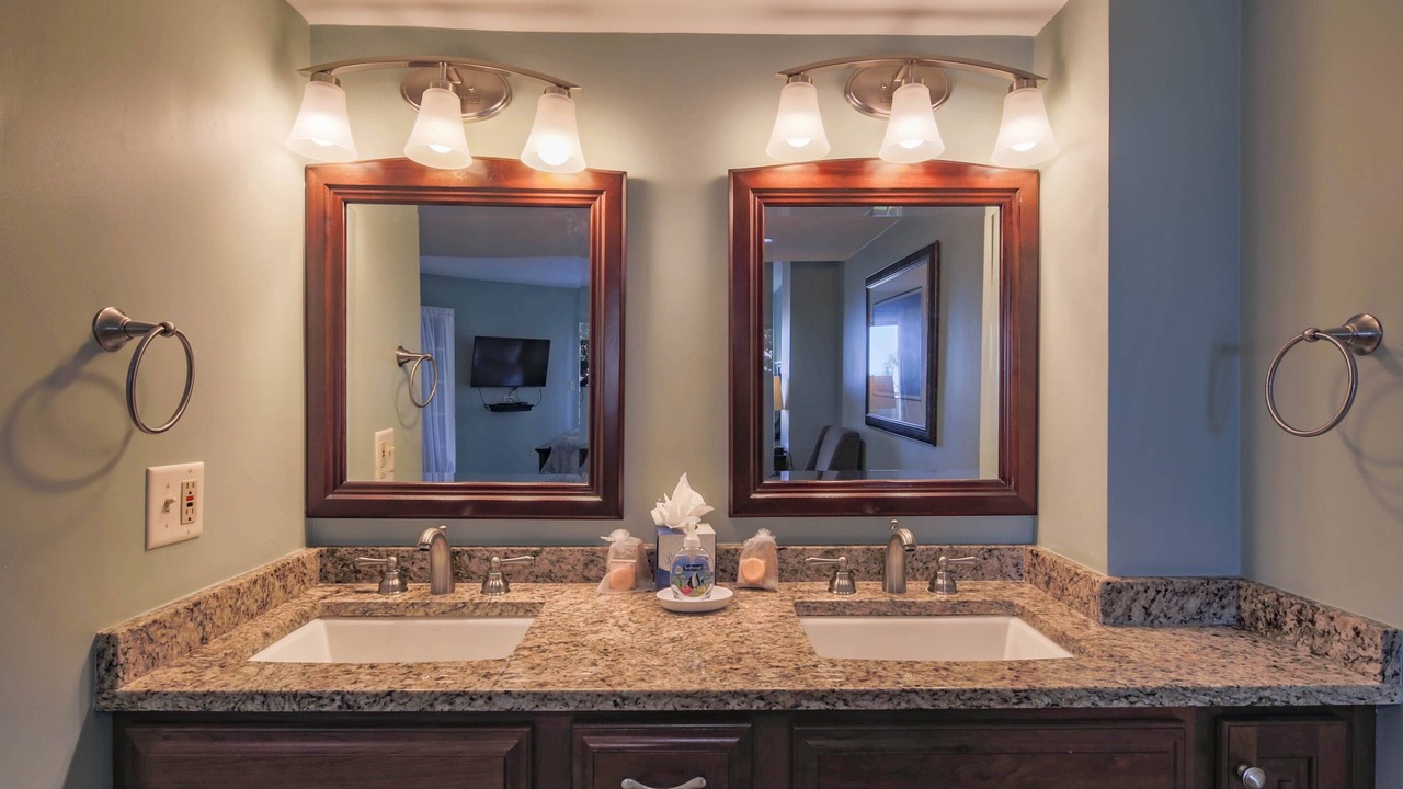 Photo of Bathroom in Palmetto Dunes