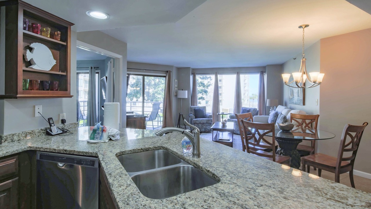 Photo of Bedroom in Palmetto Dunes
