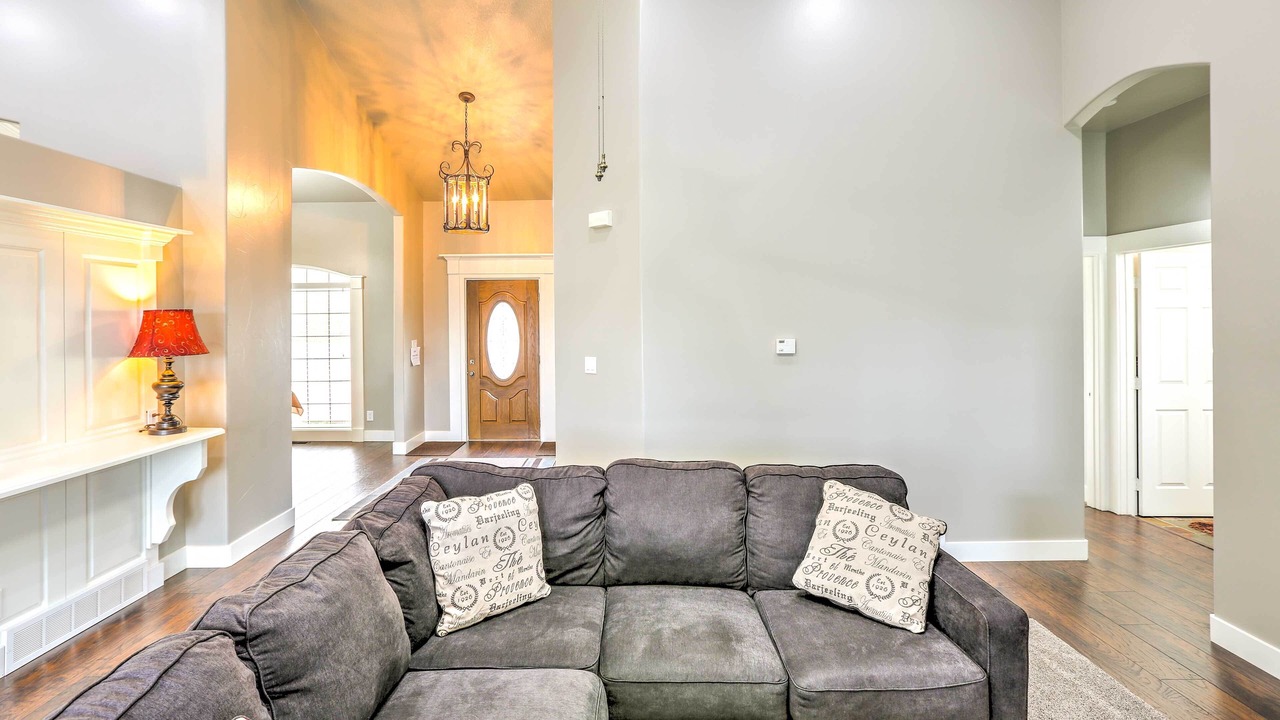Photo of Livingroom in Smithfield