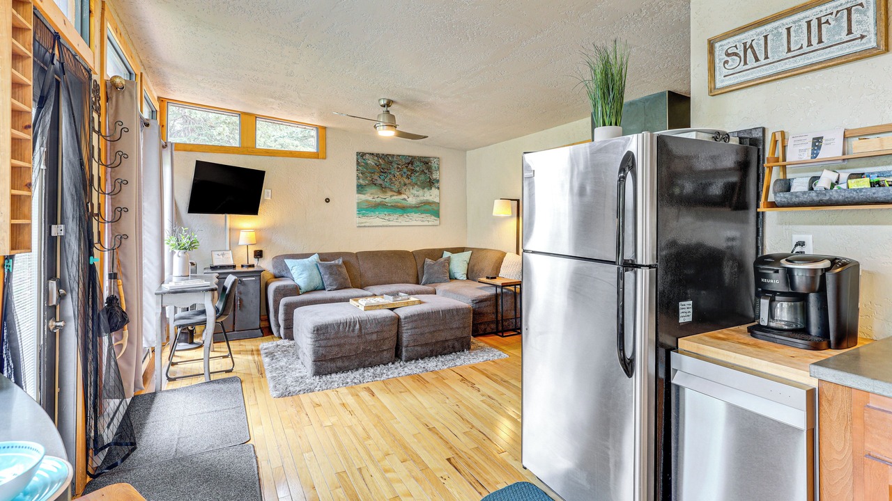 Photo of Livingroom in Lead