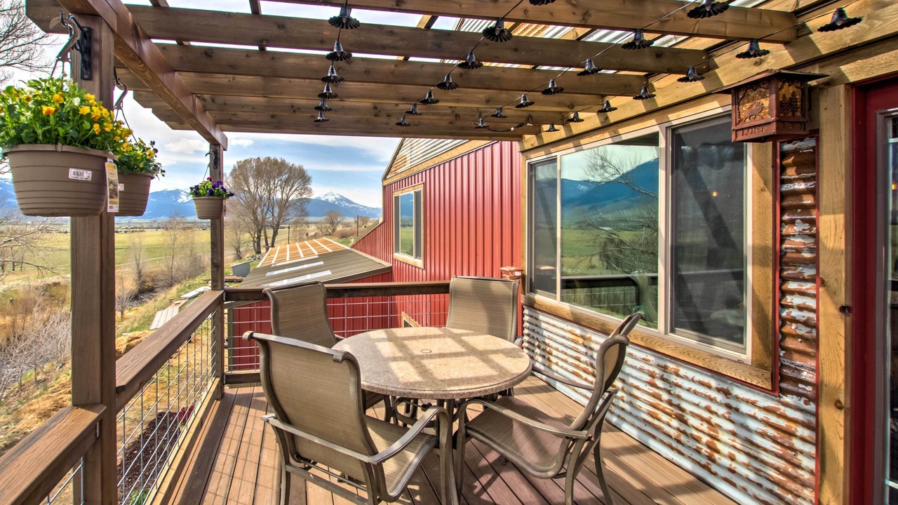 Photo of Outdoor in Livingston