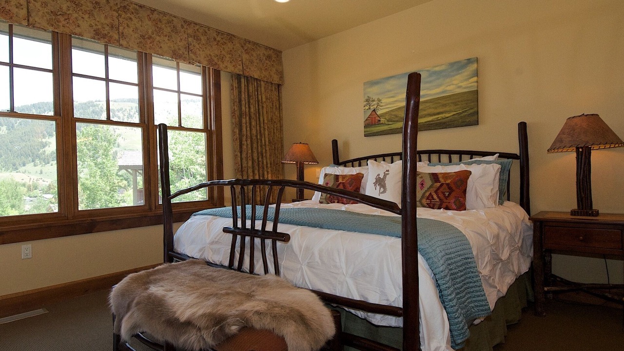 Photo of Bedroom in Jackson