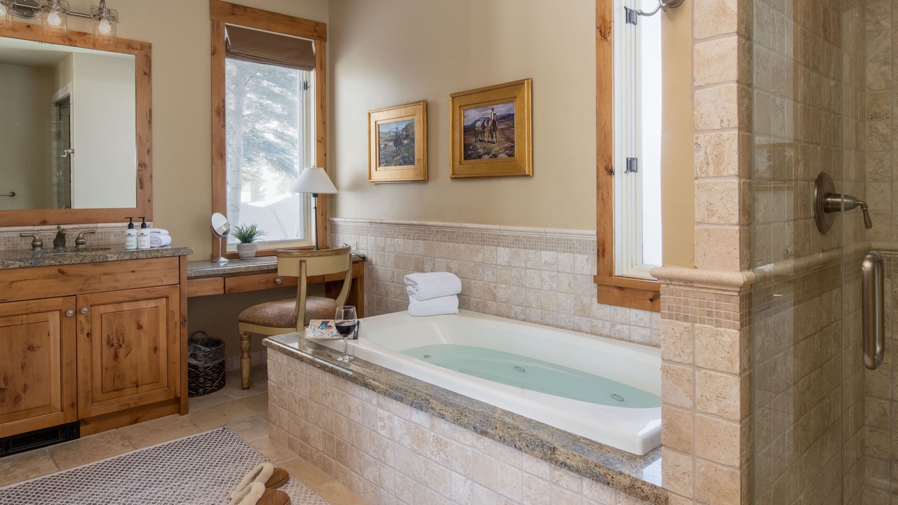 Photo of Bathroom in Teton Pines