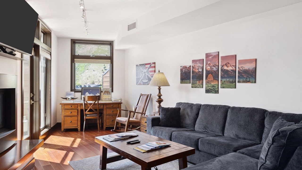 Photo of Livingroom in Jackson