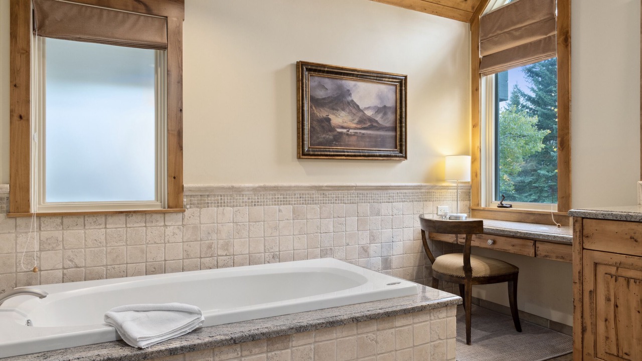 Photo of Bathroom in Teton Pines