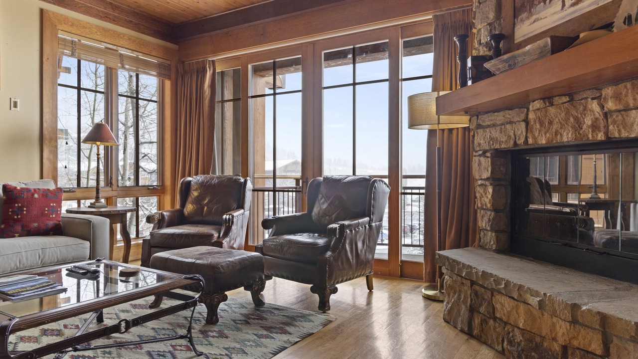 Photo of Livingroom in Teton Village
