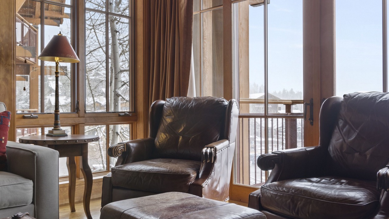 Photo of Livingroom in Teton Village