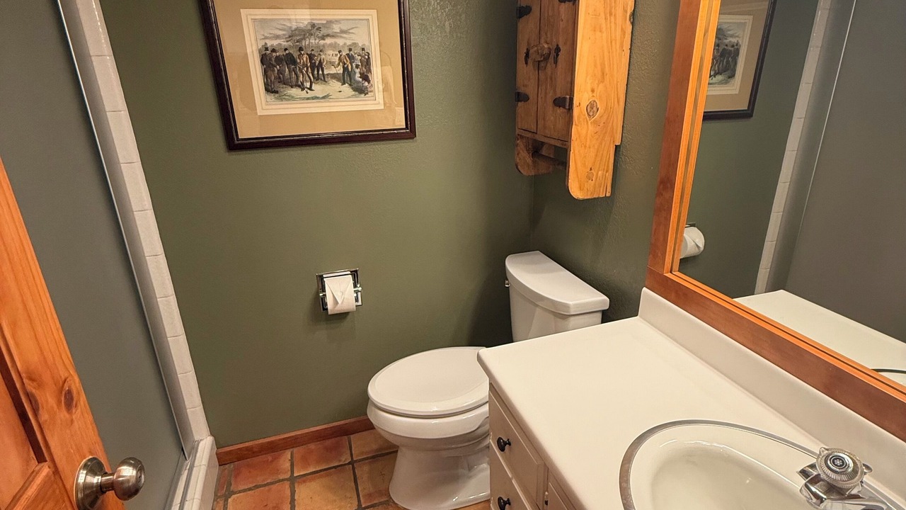 Photo of Bathroom in Park Meadows