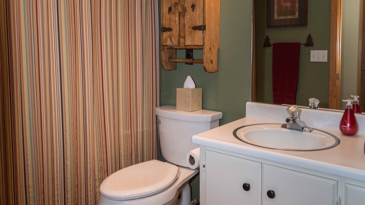 Photo of Bathroom in Park Meadows