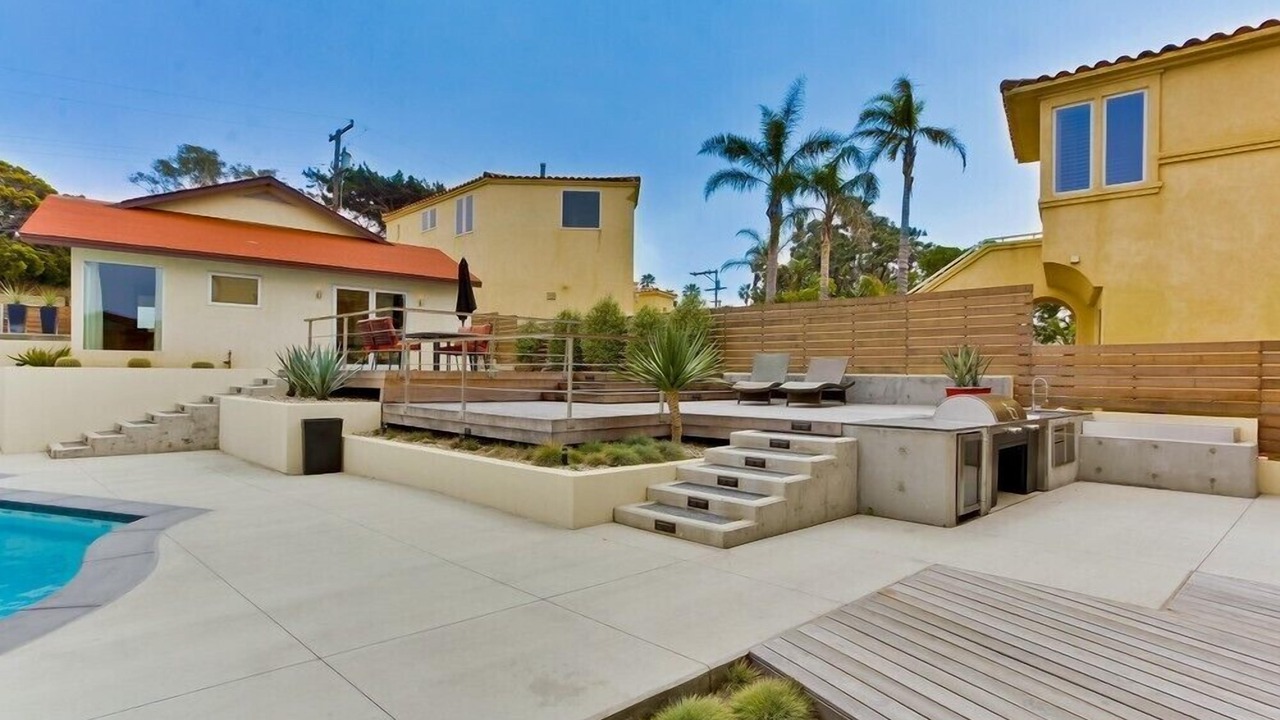 Photo of Patio Balcony in Sunset Cliffs