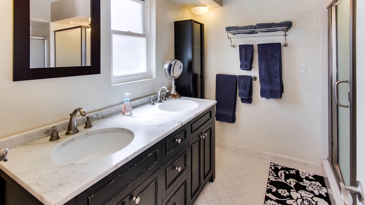 Photo of Bathroom in Sunset Cliffs