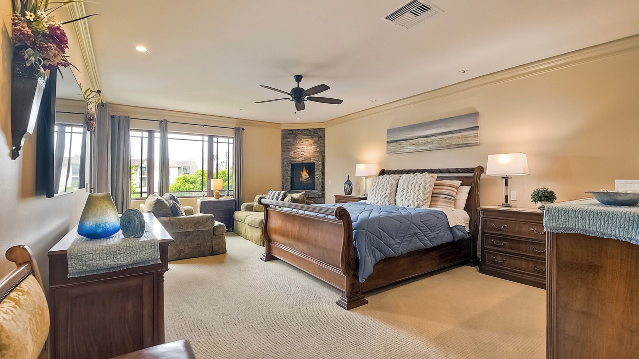 Photo of Bedroom in Carlsbad Village
