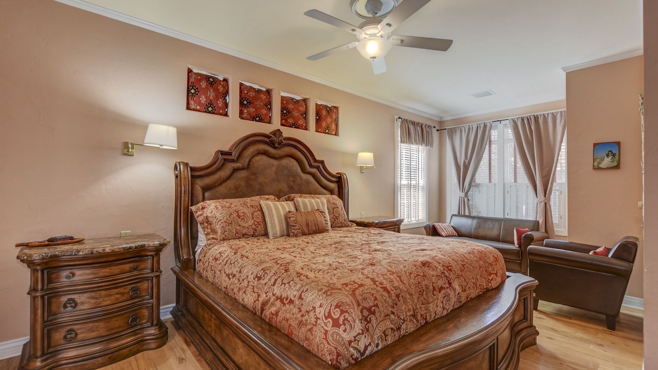 Photo of Bedroom in Nob Hill