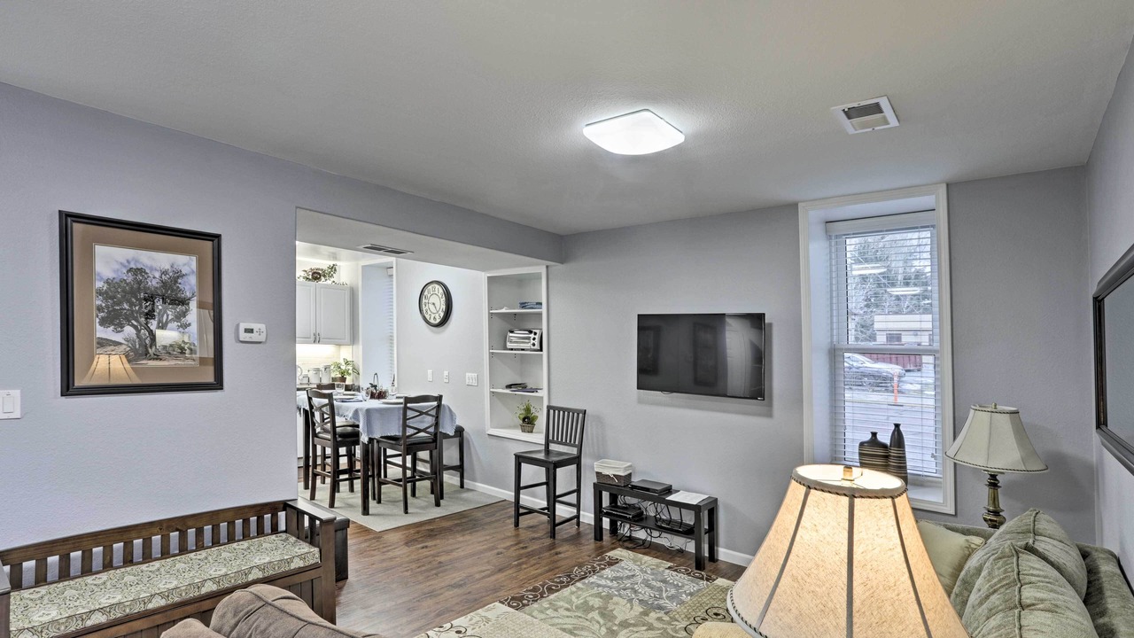 Photo of Livingroom in Laramie