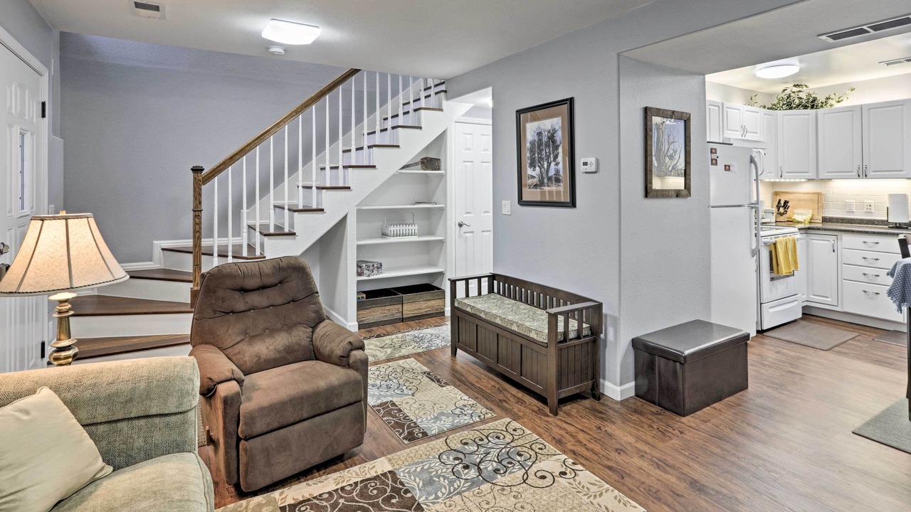 Photo of Livingroom in Laramie
